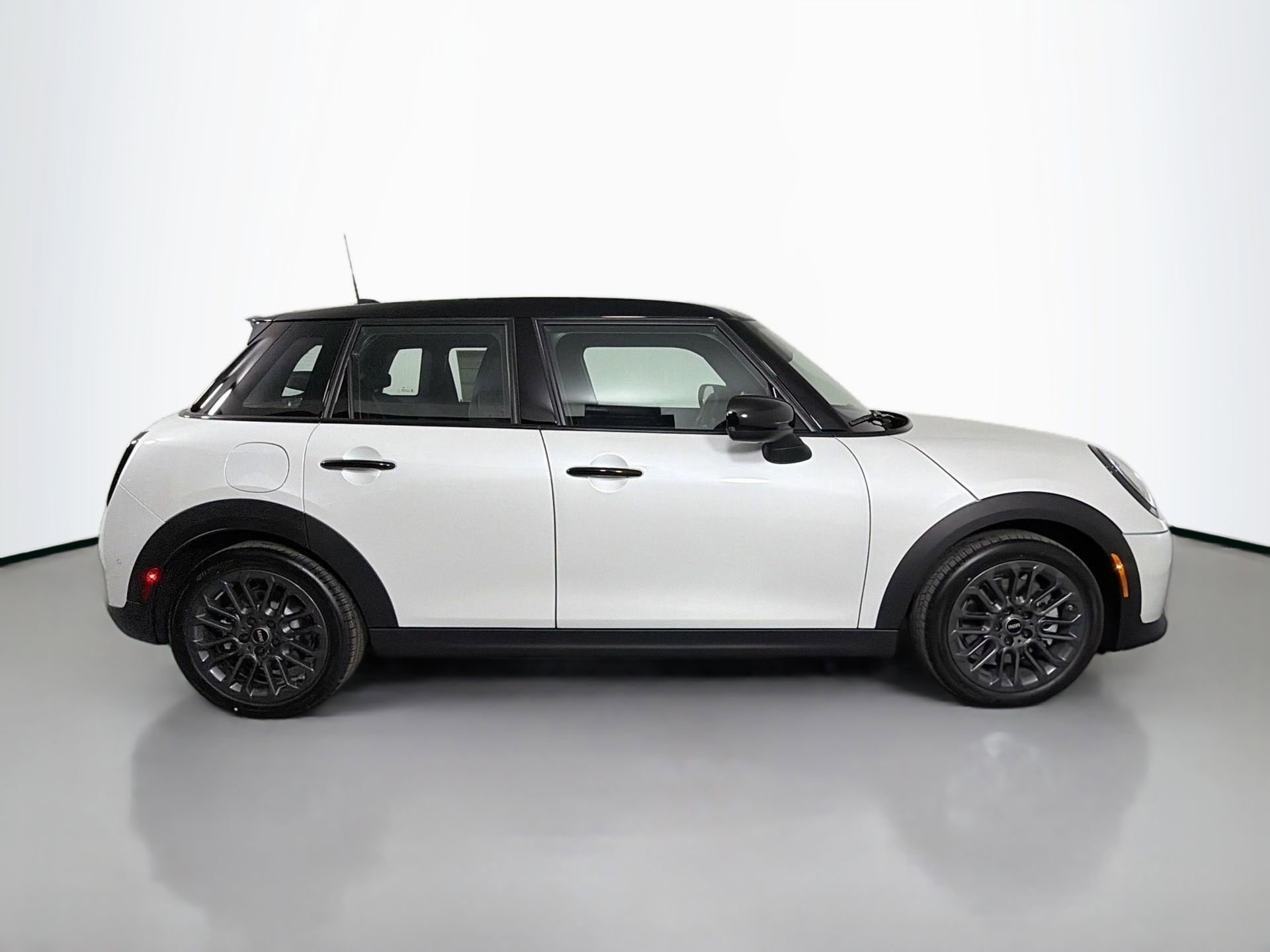 New 2026 MINI Cooper S FWD image 5