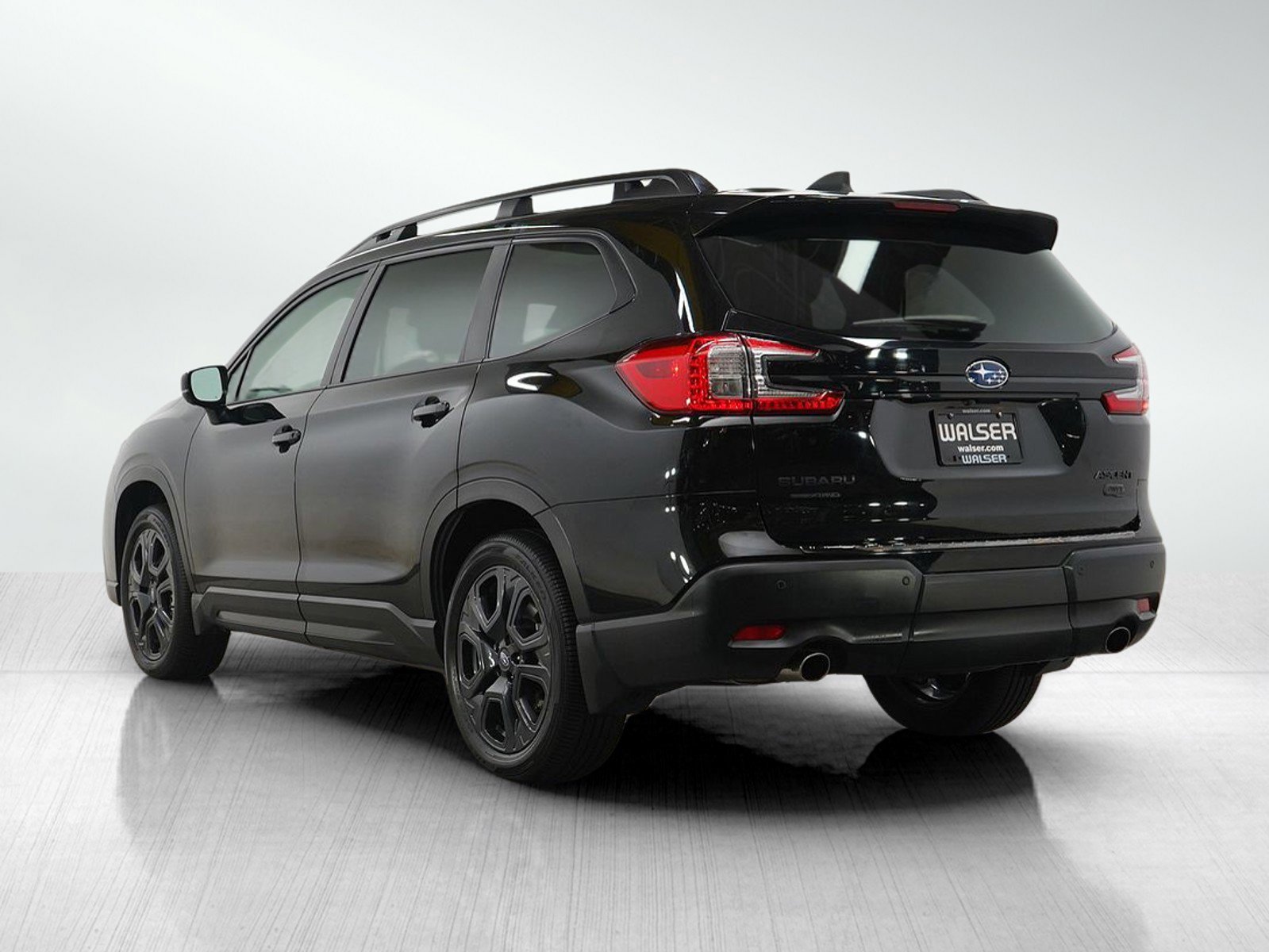 Used 2025 Subaru Ascent Bronze Edition AWD/4WD image 3