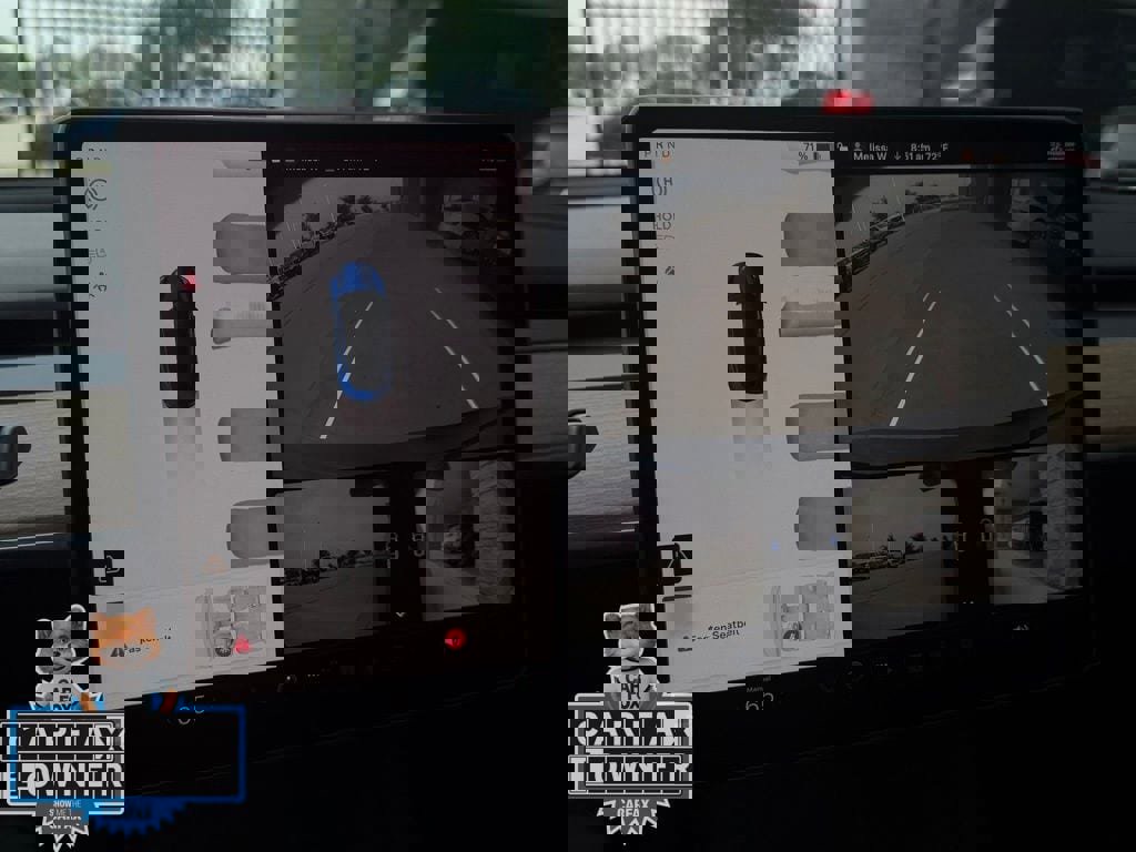 Used 2023 Tesla Model 3 Standard Range RWD image 8