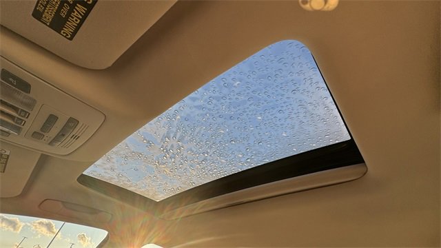 Used 2010 Lexus ES 350 image 32