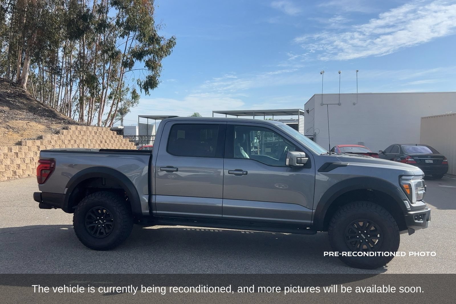Used 2024 Ford F150 Raptor AWD/4WD image 4