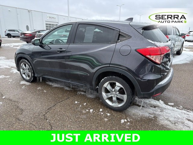 Used 2017 Honda HR-V EX image 4