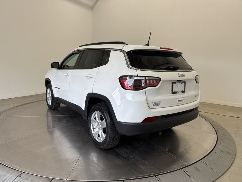 Used 2022 Jeep Compass Latitude w/ Convenience Group AWD/4WD image 5