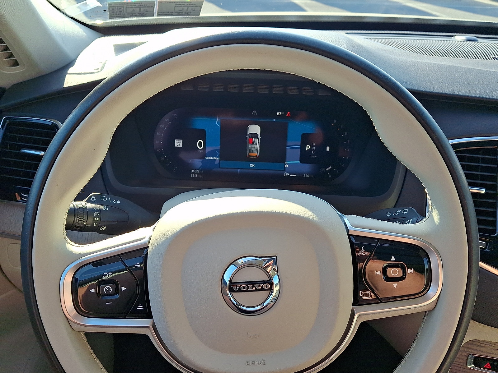Used 2023 Volvo XC90 B6 Plus w/ Protection Package Premier AWD/4WD image 41