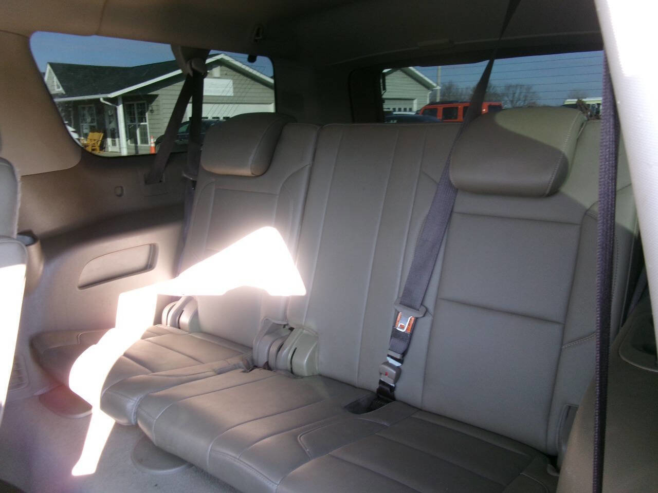 Used 2019 GMC Yukon XL SLT w/ Premium Edition image 25