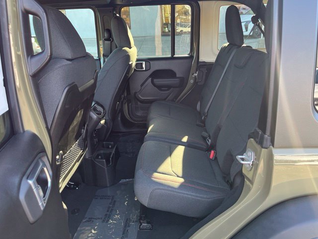 New 2026 Jeep Wrangler Unlimited Rubicon AWD/4WD image 11