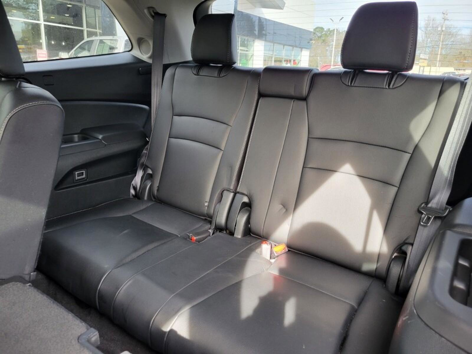 Used 2021 Honda Pilot Touring image 31