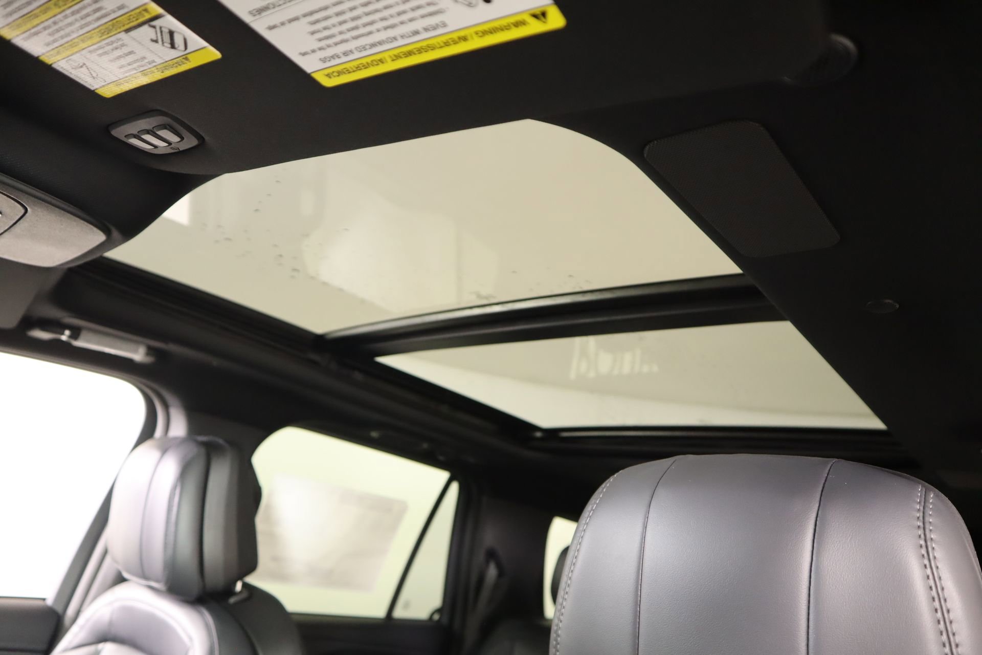 New 2026 Lincoln Navigator Reserve image 17