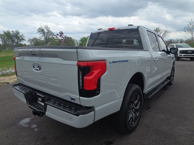 Used 2024 Ford F150 Lightning Flash w/ Max Trailer Tow Package image 8