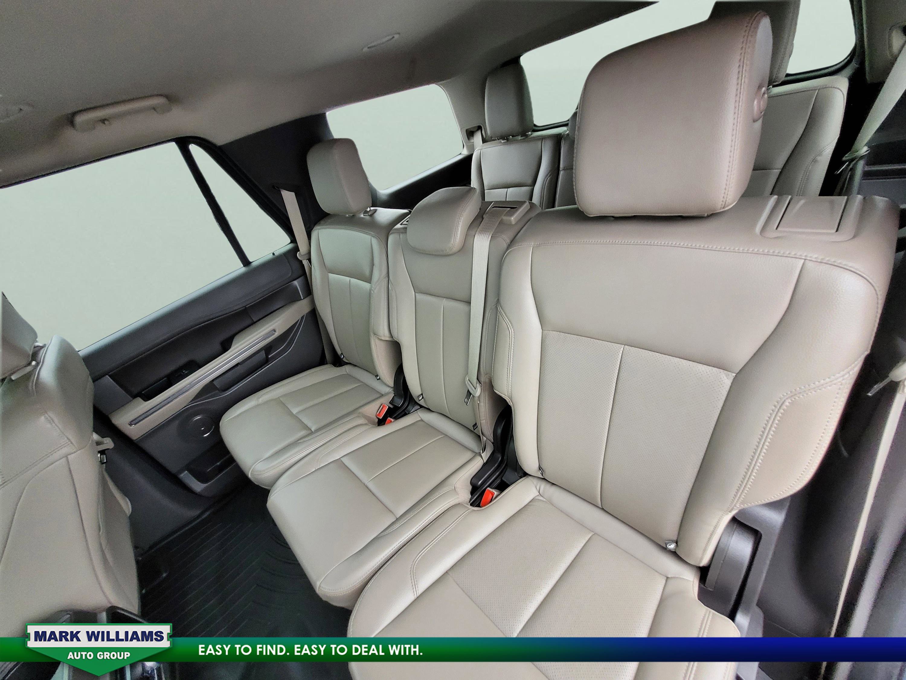 Certified 2019 Ford Expedition XLT w/ Equipment Group 201A image 17