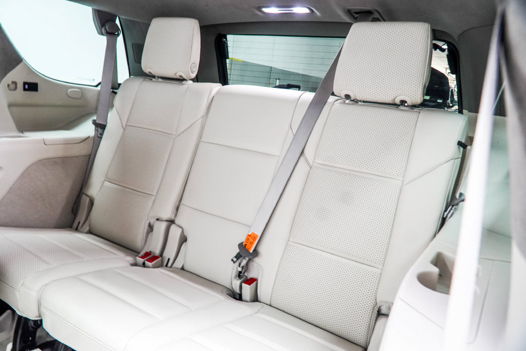 Used 2024 Cadillac Escalade Premium Luxury Platinum RWD image 59