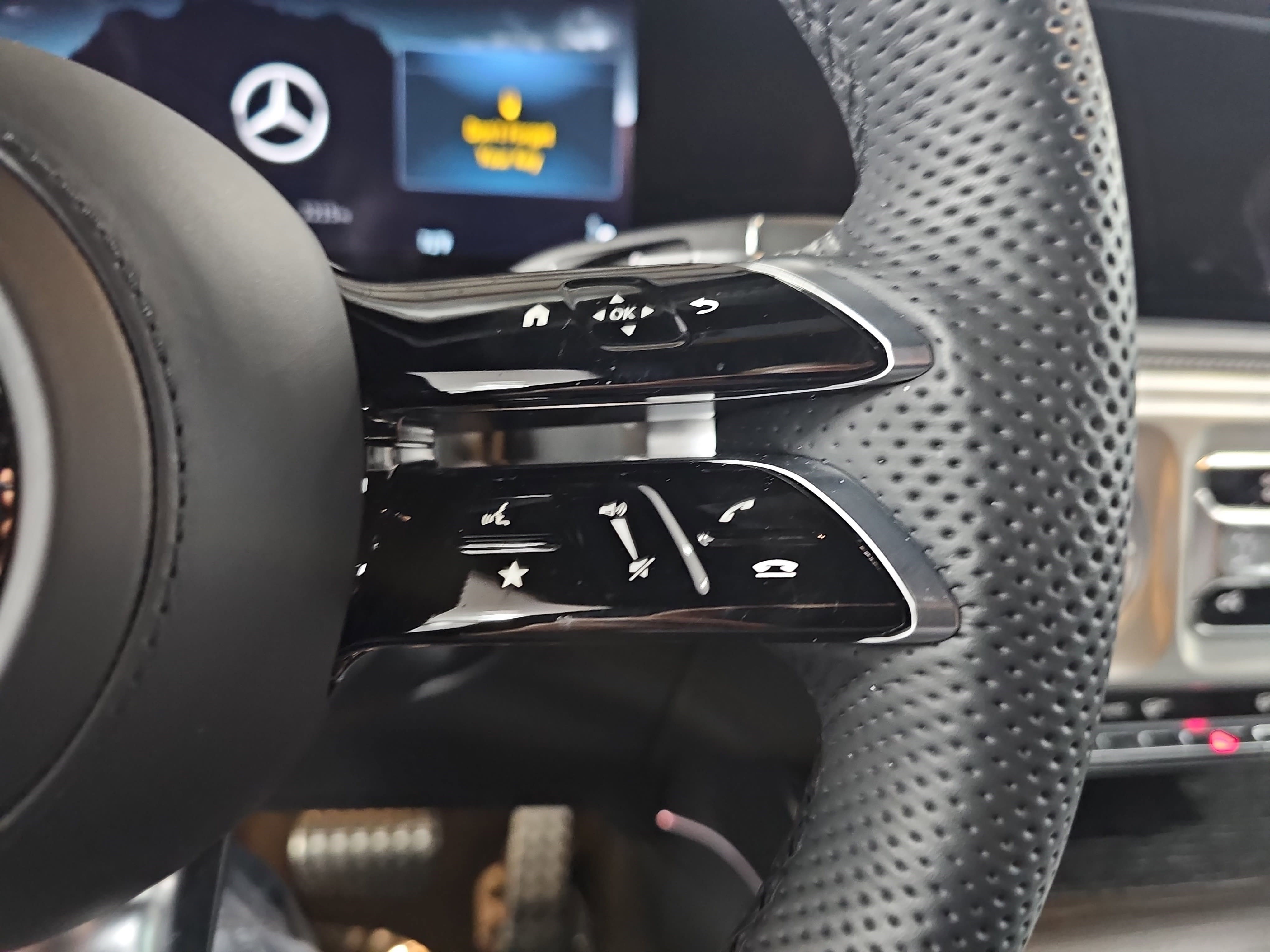 Used 2026 Mercedes-Benz G 550 image 19