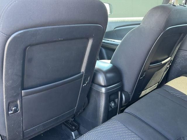 Used 2020 Dodge Journey SE w/ SE Popular Equipment Group FWD image 24