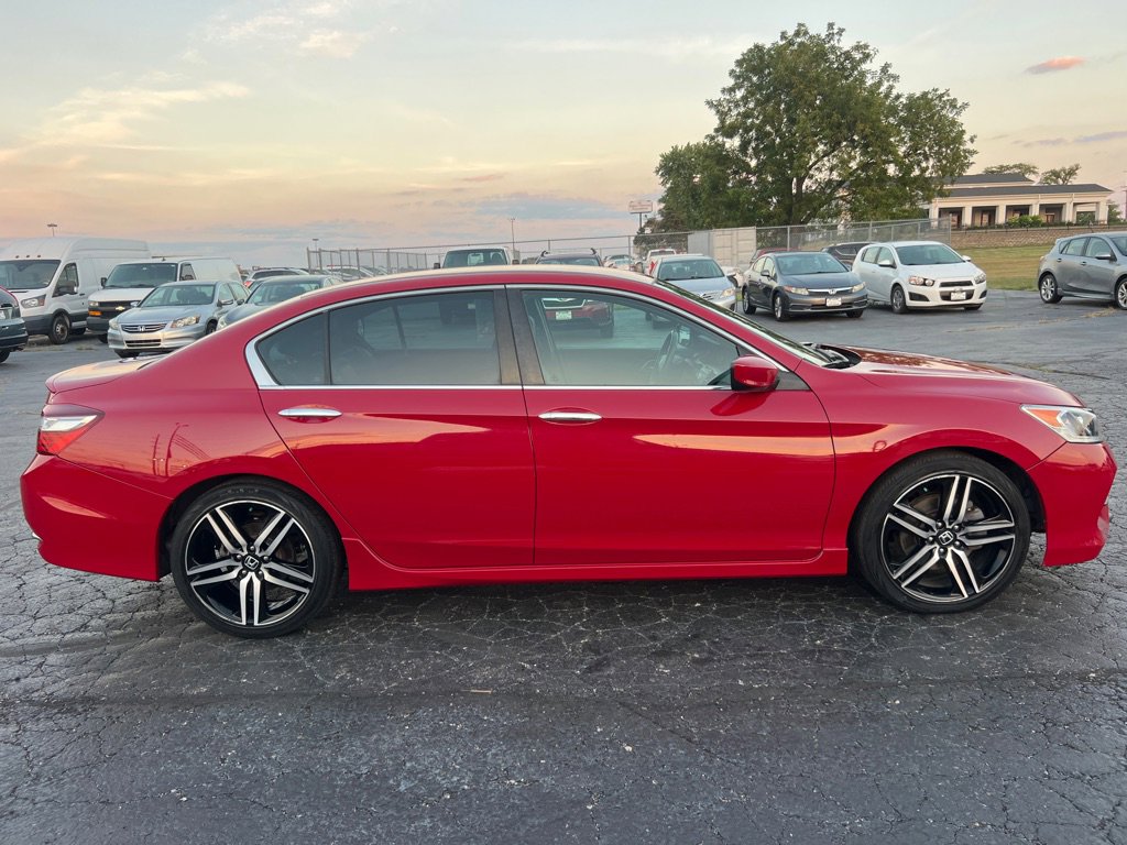 Used 2016 Honda Accord Sport image 8