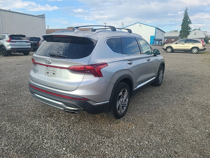 Used 2022 Hyundai Santa Fe SEL w/ Convenience Package FWD image 5