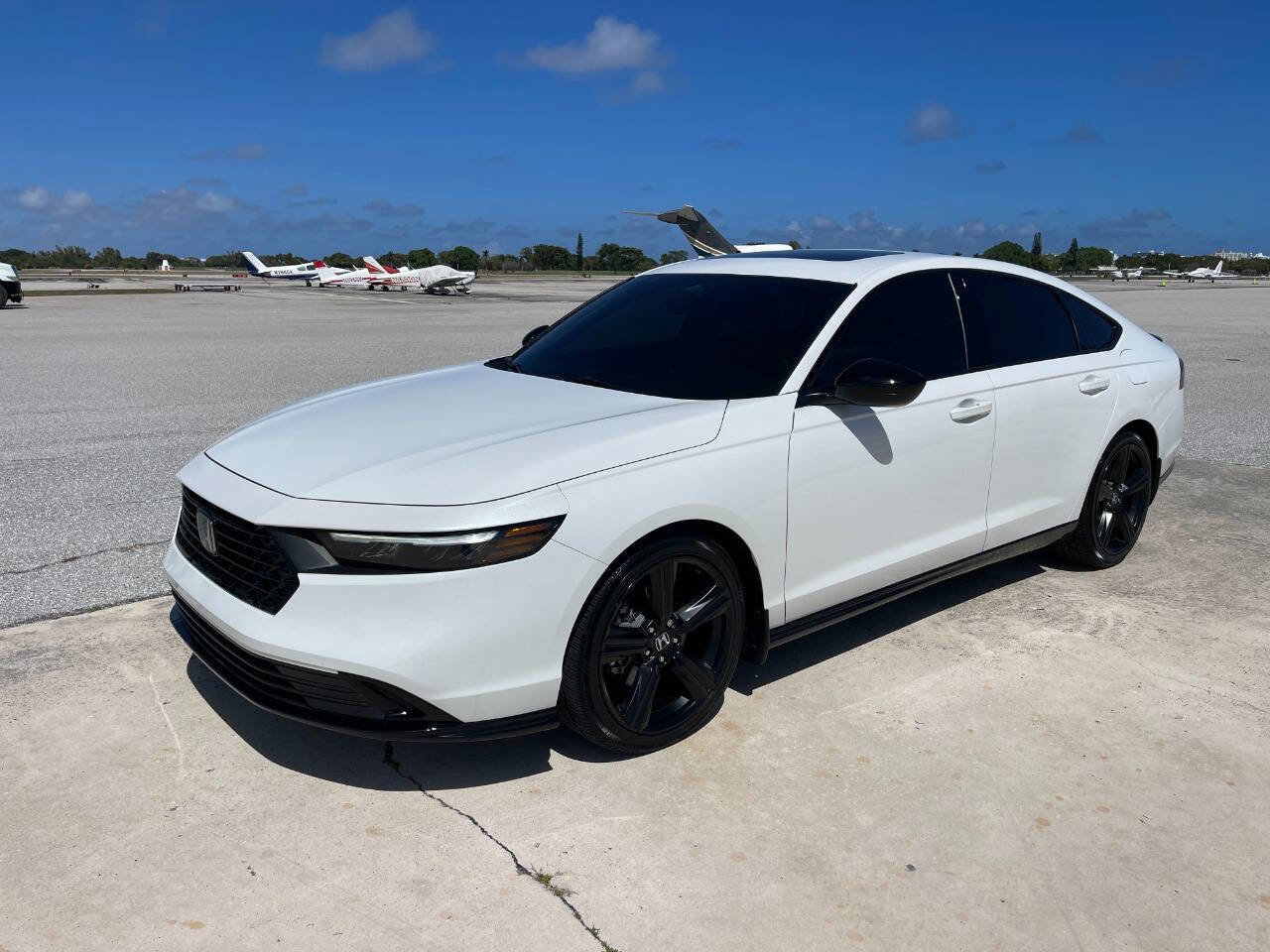 Used 2025 Honda Accord Sport image 40