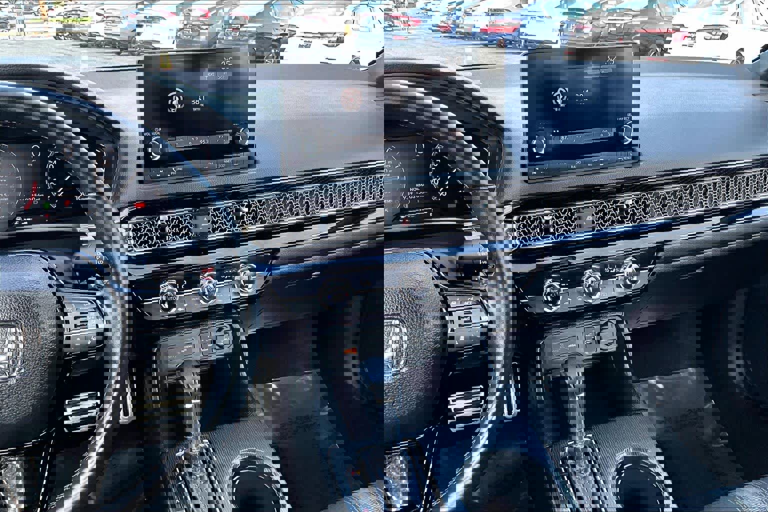 Used 2023 Honda Civic Sport image 7