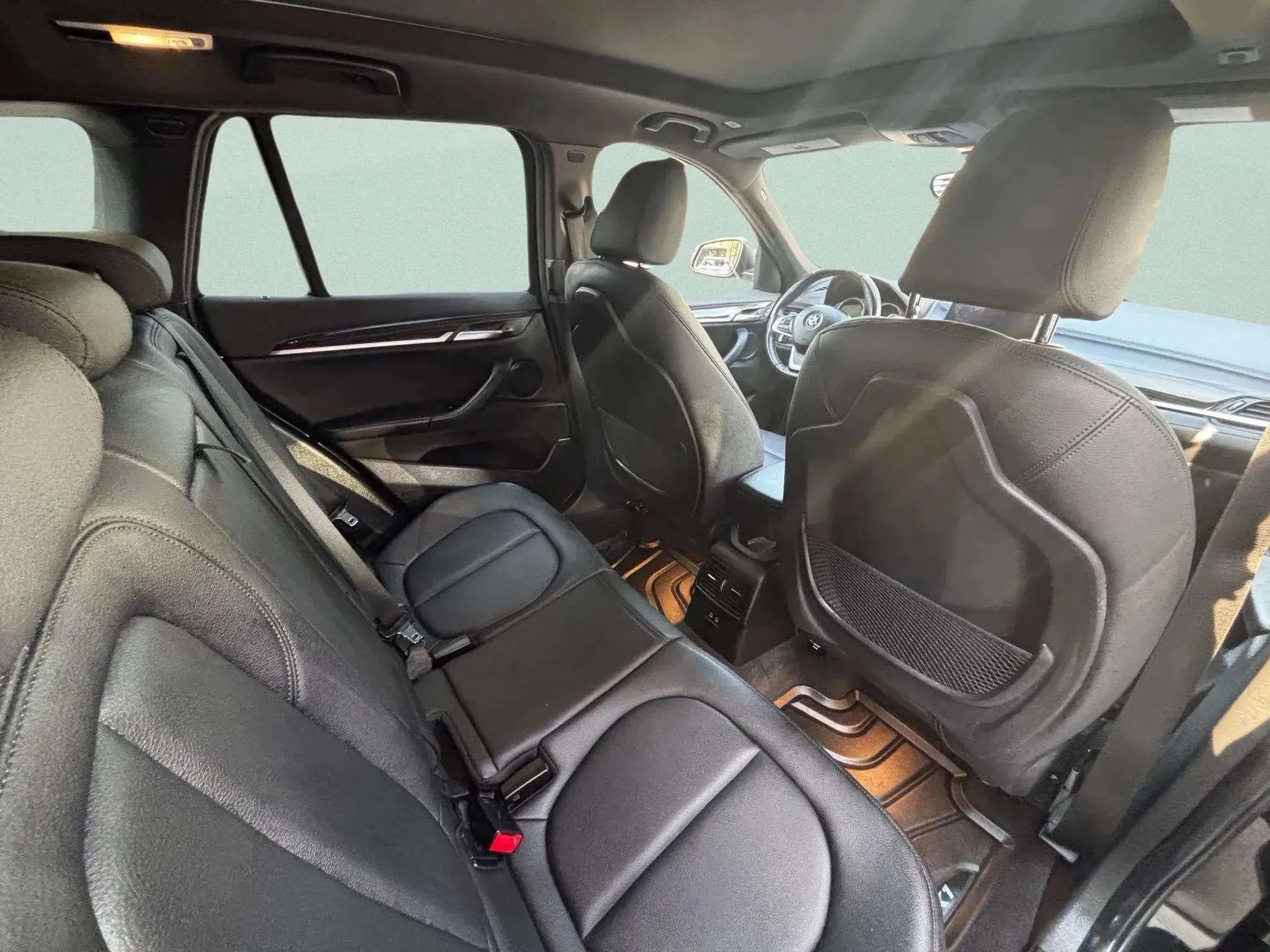 Used 2021 BMW X1 xDrive28i w/ Convenience Package image 14