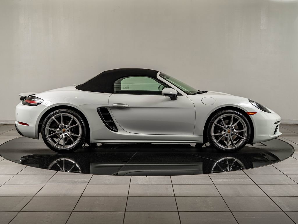 Certified 2019 Porsche 718 Boxster image 9