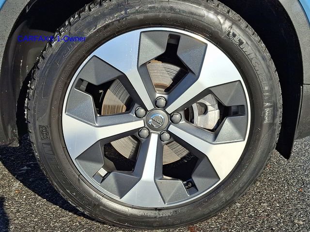 Certified 2023 Volvo XC40 B5 Plus w/ Driver Assist Package image 9