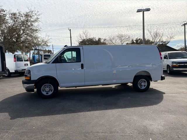 New 2025 Chevrolet Express 2500 Work Van 3D Extended Cargo Van w/ Driver Convenience Package RWD image 6
