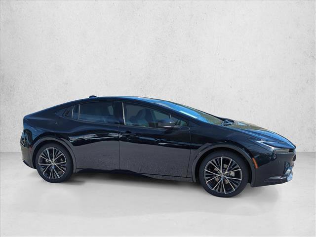 Certified 2026 Toyota Prius XLE FWD image 4