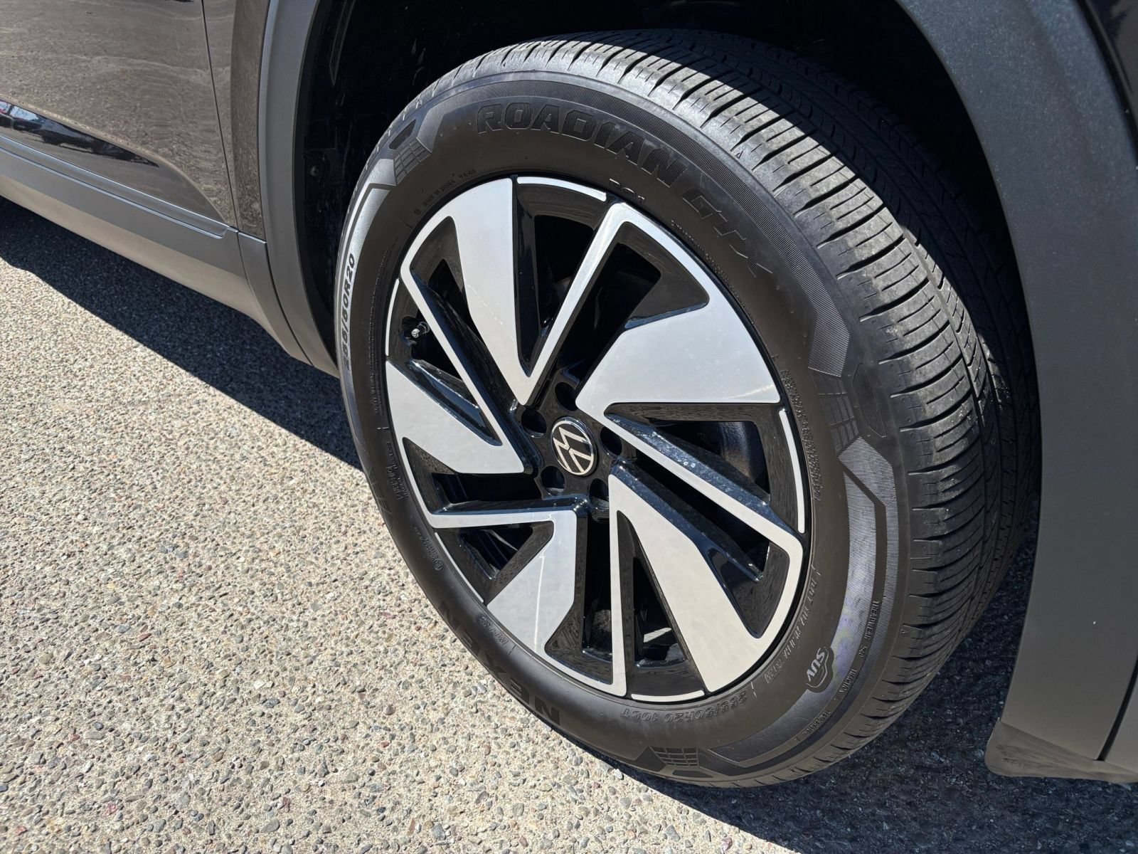 Used 2026 Volkswagen Atlas SE FWD image 33
