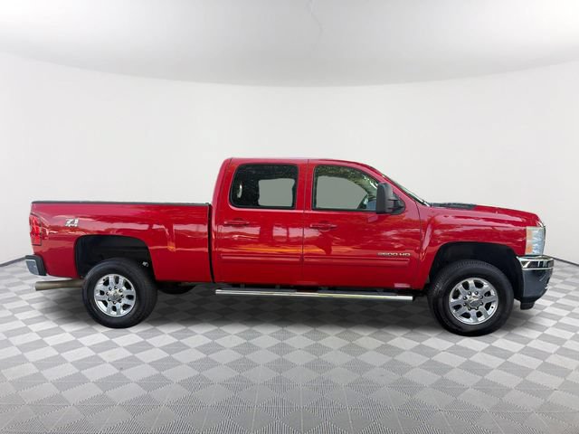 Used 2011 Chevrolet Silverado 2500 LTZ w/ LTZ Plus Package AWD/4WD image 4