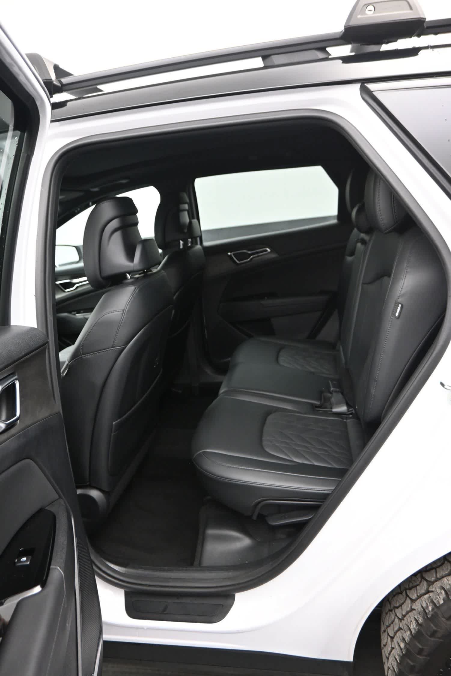 Used 2024 Kia Sportage X-Pro Prestige AWD/4WD image 12
