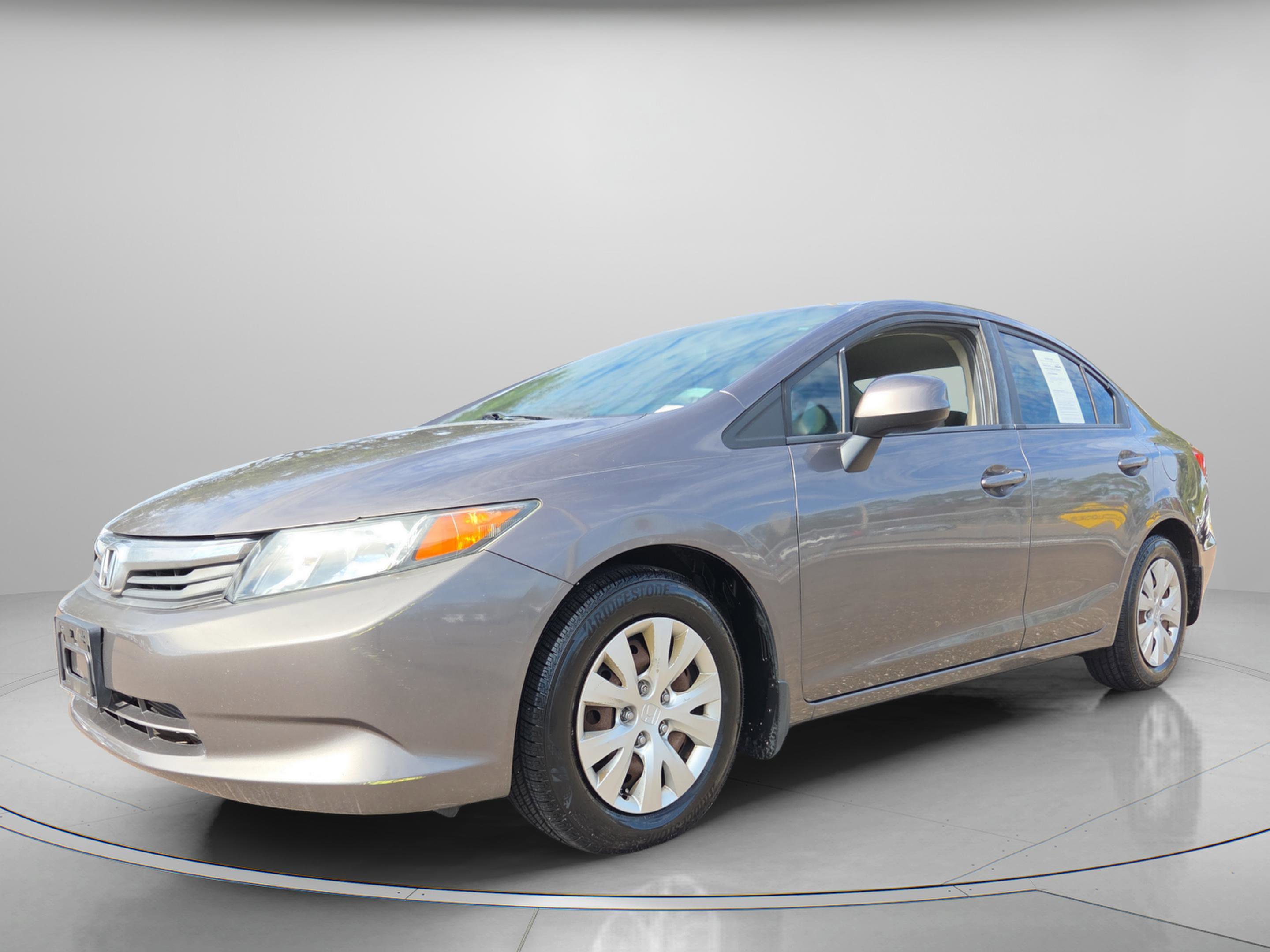 Used 2012 Honda Civic LX image 2