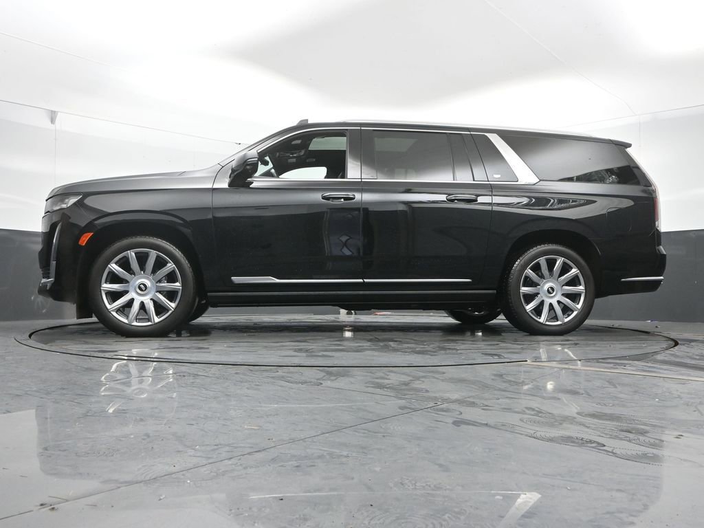 Used 2024 Cadillac Escalade ESV Premium Luxury Platinum image 48