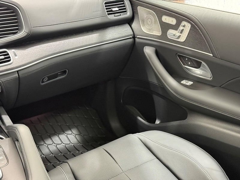 New 2026 Mercedes-Benz GLE 450 4MATIC Coupe image 8