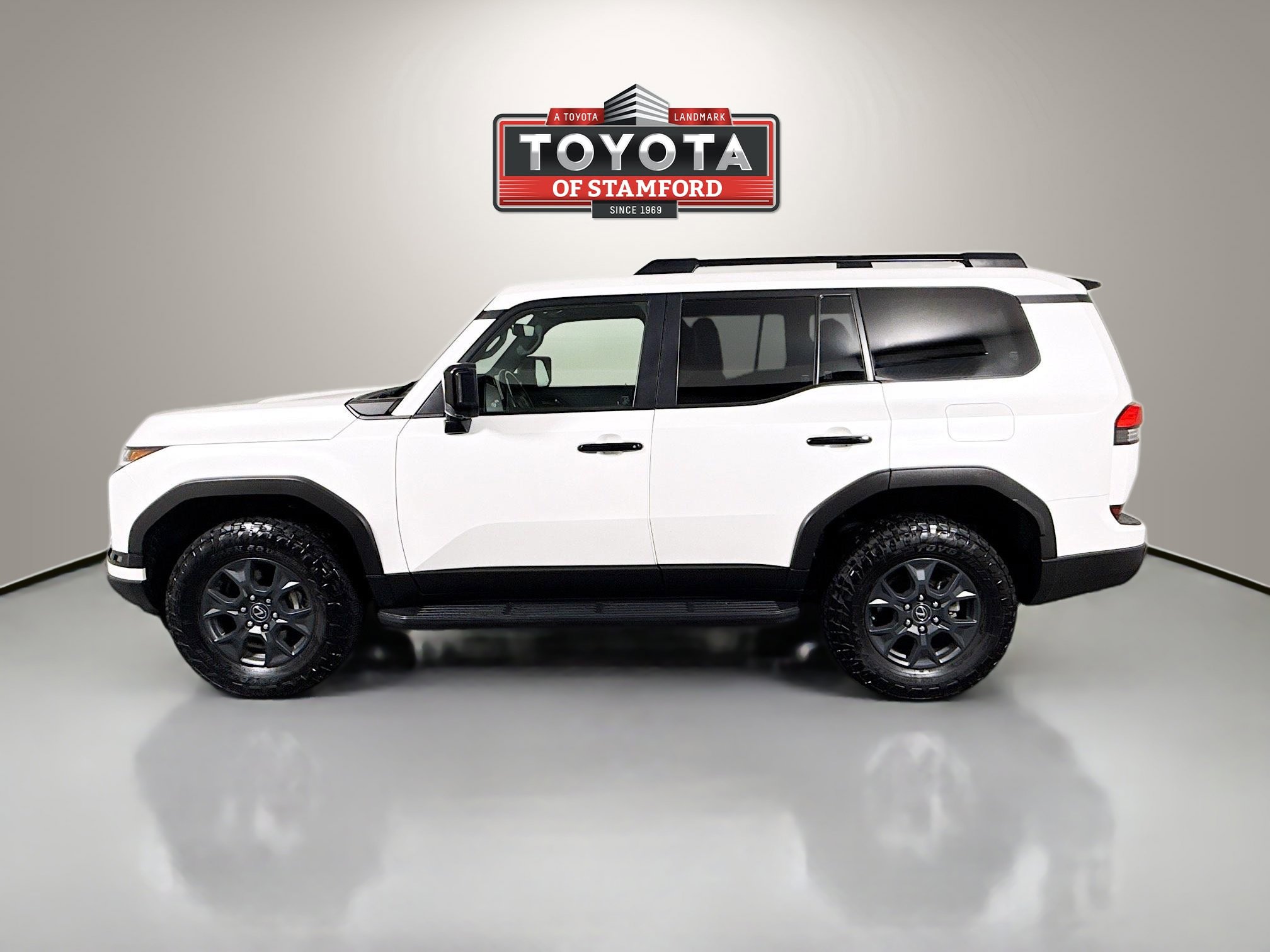 Used 2024 Lexus GX 550 AWD/4WD image 4