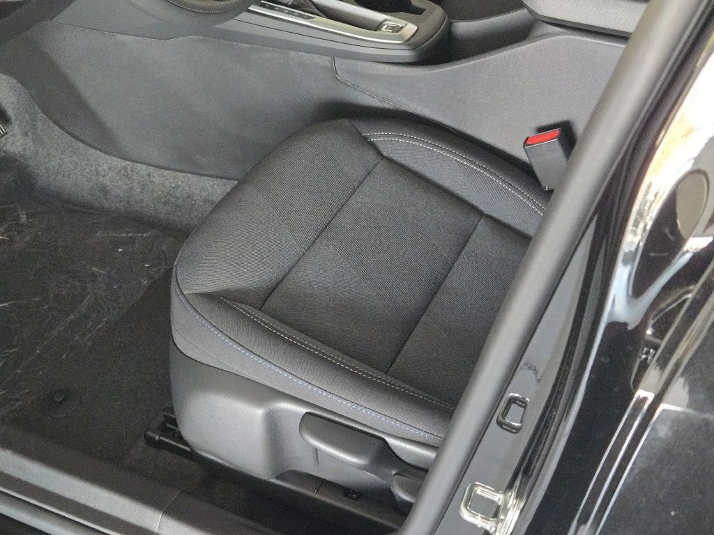 New 2026 Chevrolet Trax LS w/ LS Convenience Package FWD image 19