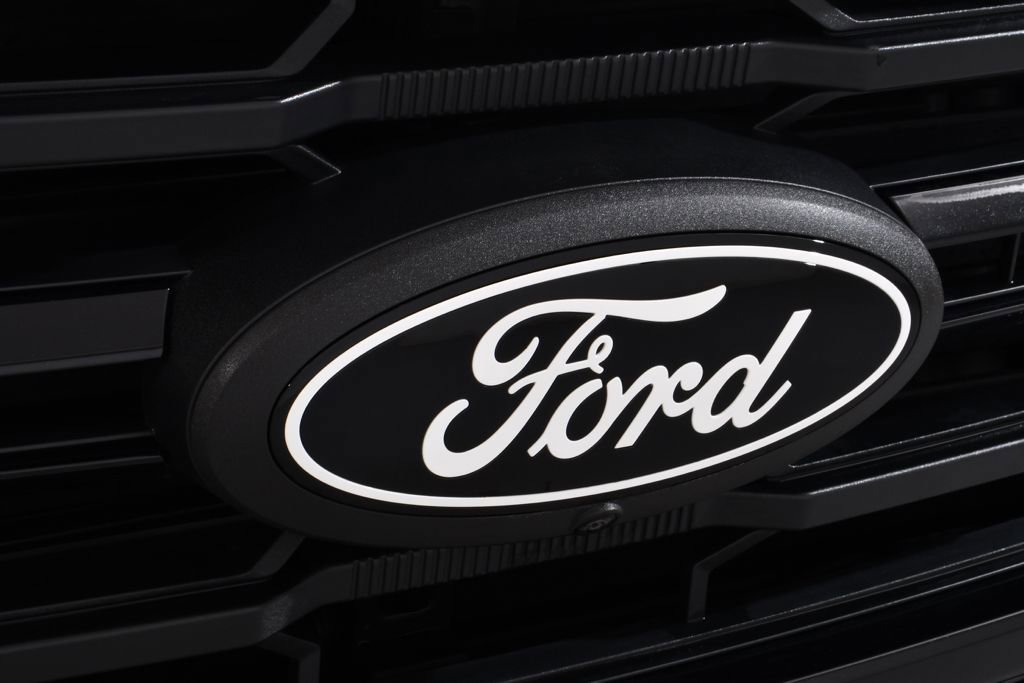 New 2026 Ford F150 XLT w/ Equipment Group 302A MID image 20