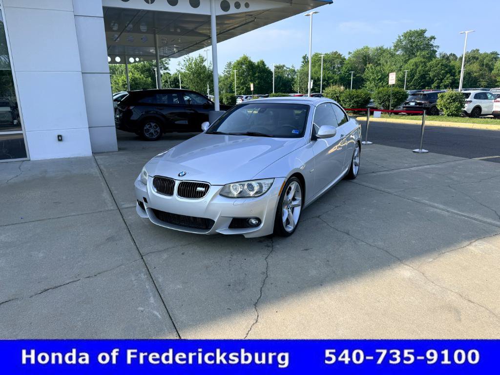 Used 2012 BMW 335i Convertible RWD image 1