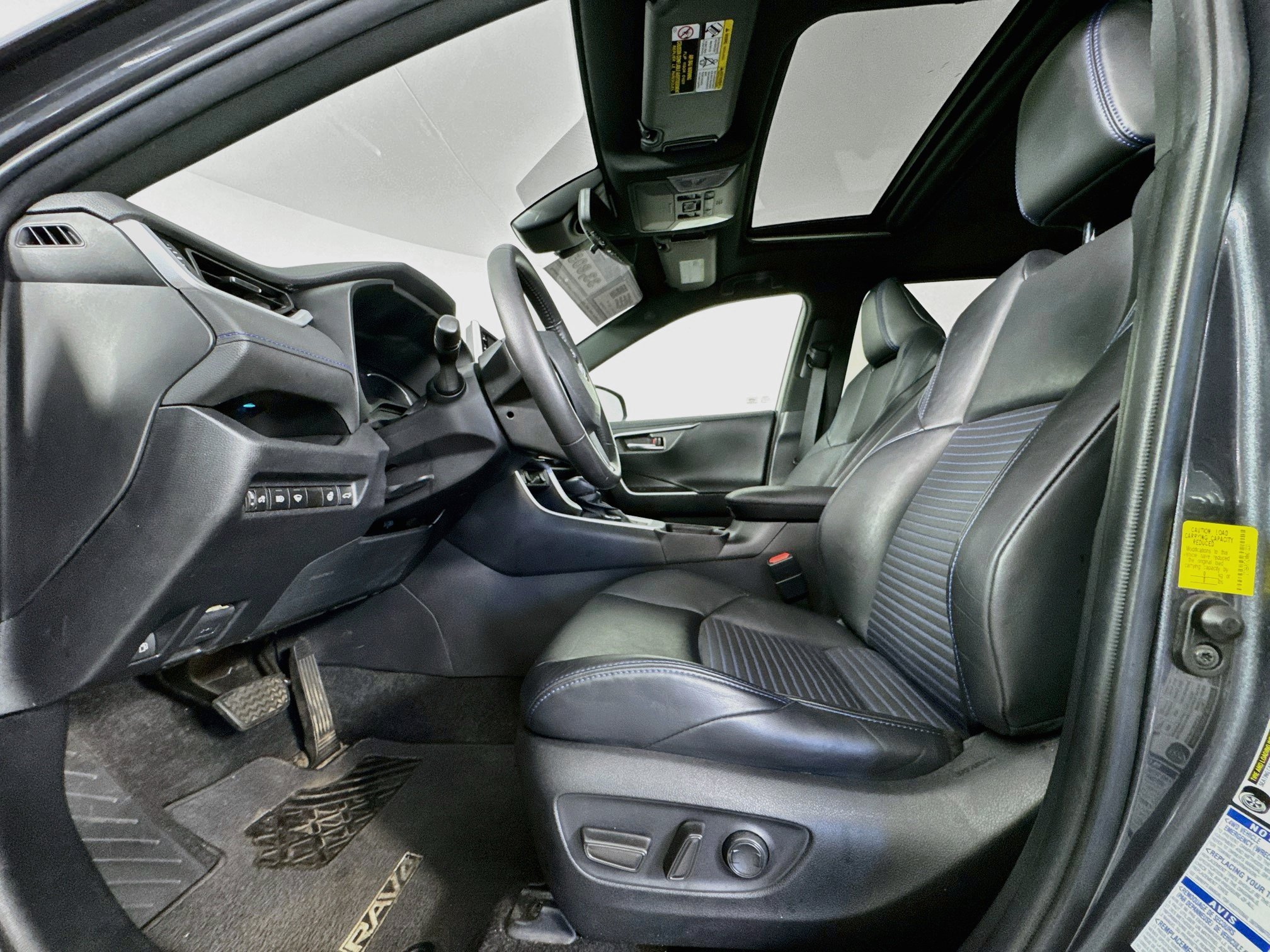 Certified 2021 Toyota RAV4 XSE AWD/4WD image 21
