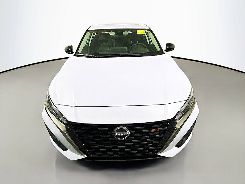 New 2025 Nissan Altima 2.5 SR w/ SR Premium Package image 2