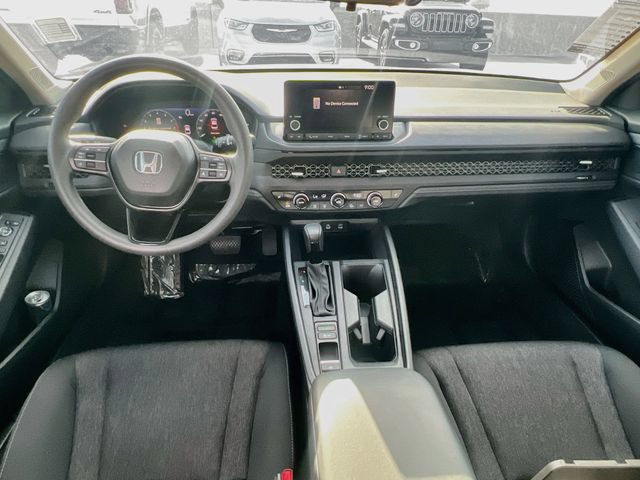 Certified 2025 Honda Accord SE image 28