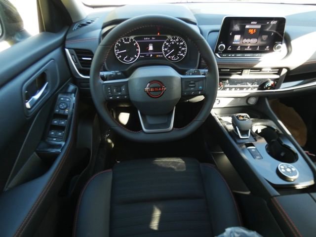 New 2026 Nissan Rogue SV image 12