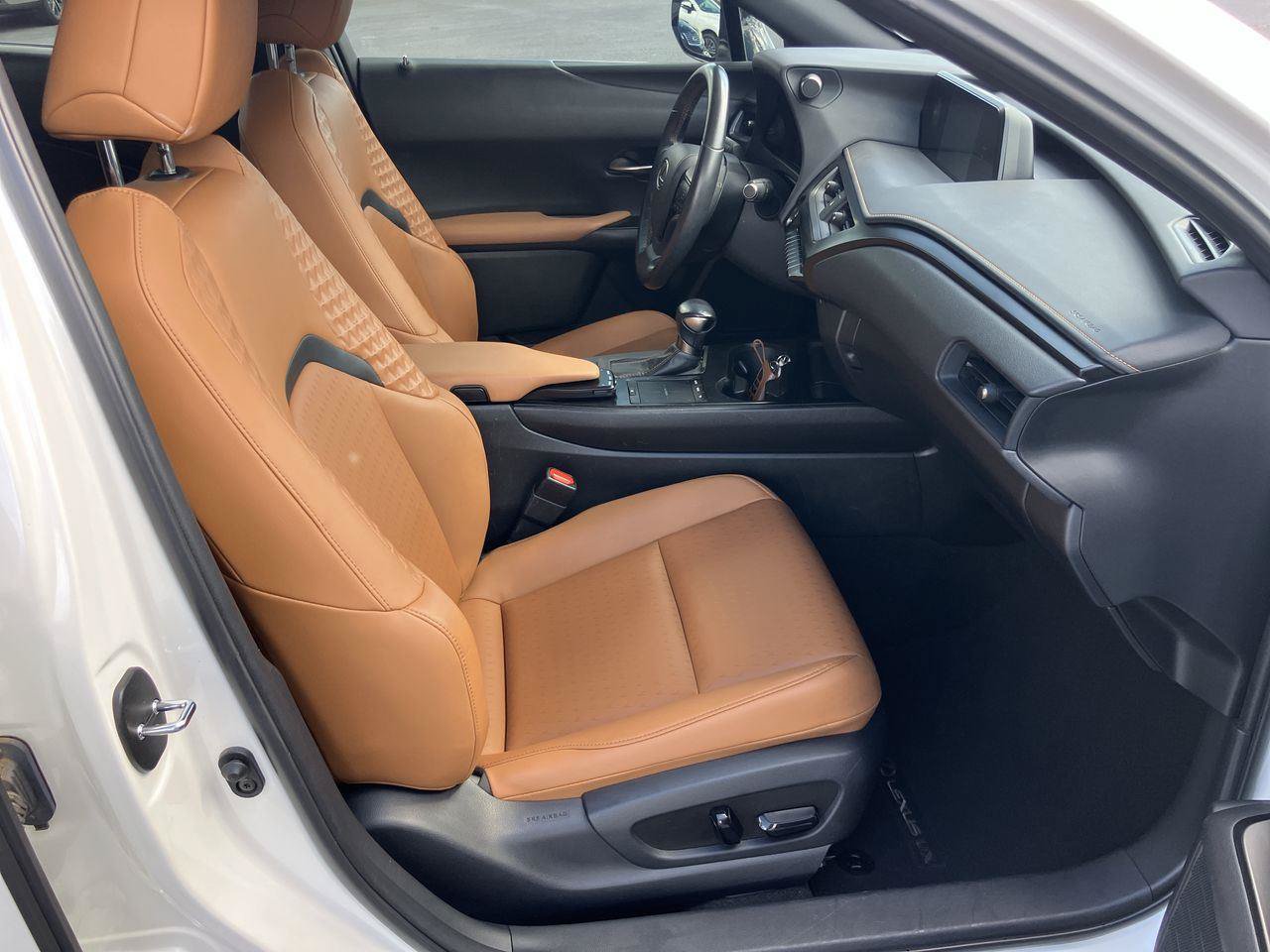 Used 2020 Lexus UX 200 w/ Accessory Package FWD image 32