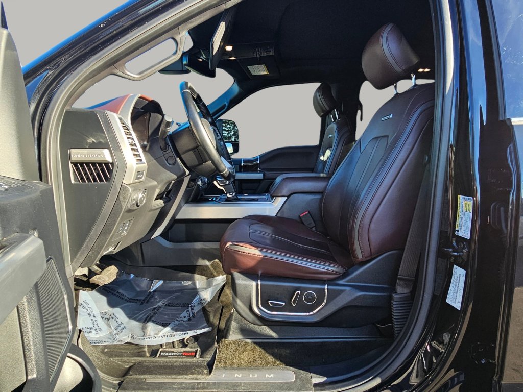 Used 2017 Ford F250 Platinum w/ Platinum Ultimate Package AWD/4WD image 22