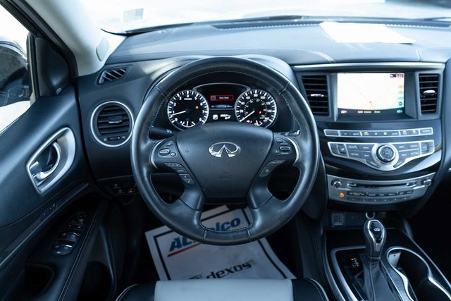 Used 2020 INFINITI QX60 Signature Edition w/ Cargo Package Essential image 16