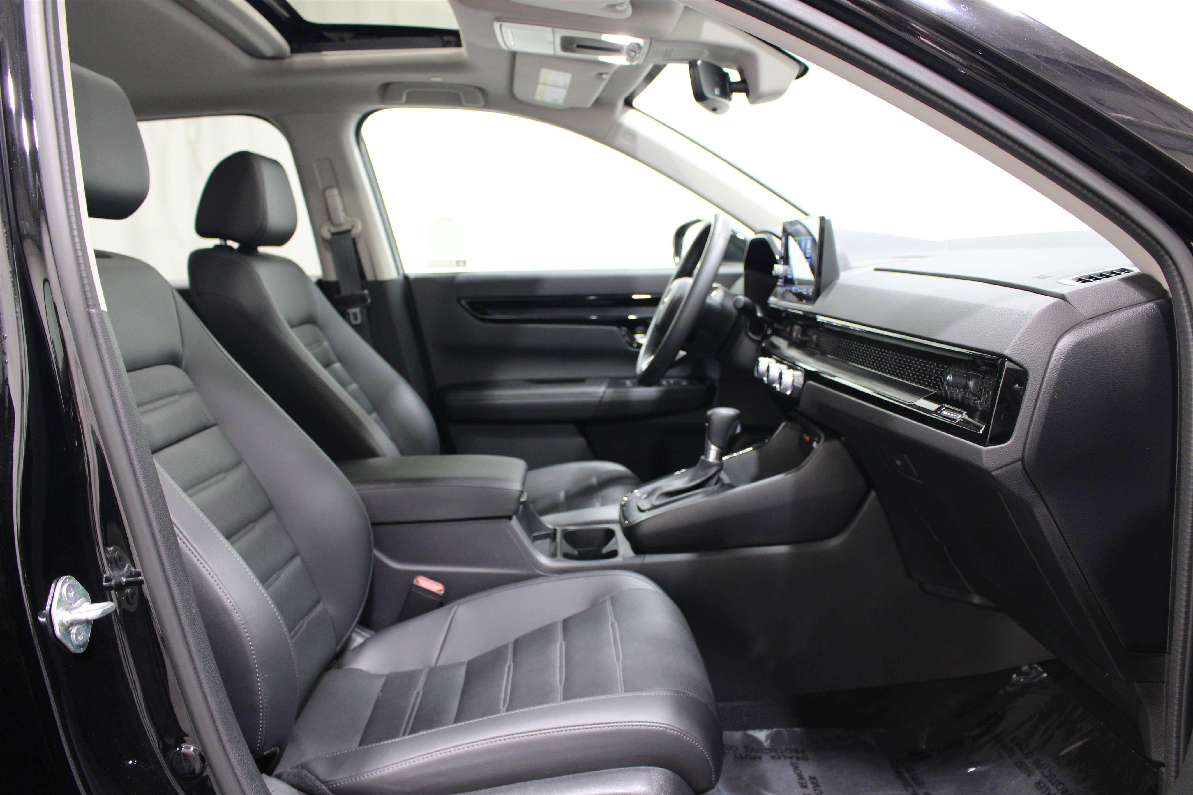 Used 2024 Honda CR-V EX-L image 26