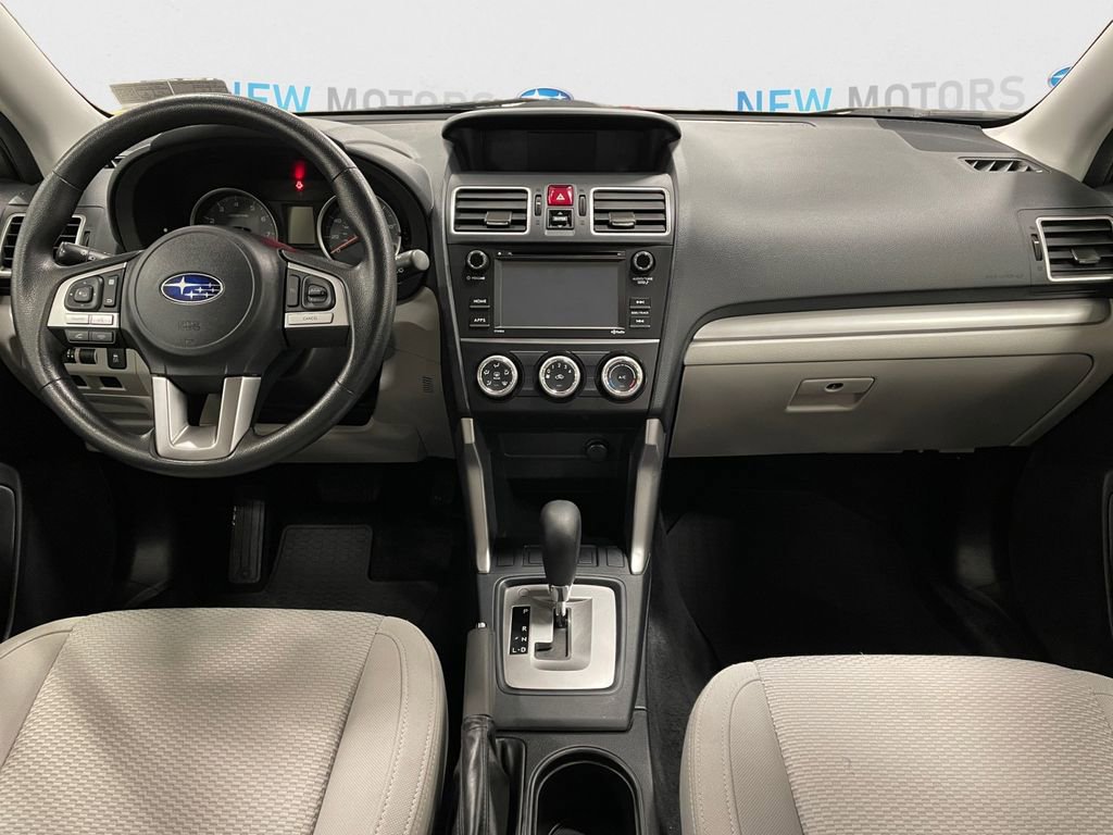 Used 2017 Subaru Forester 2.5i w/ Alloy Wheel Package image 10