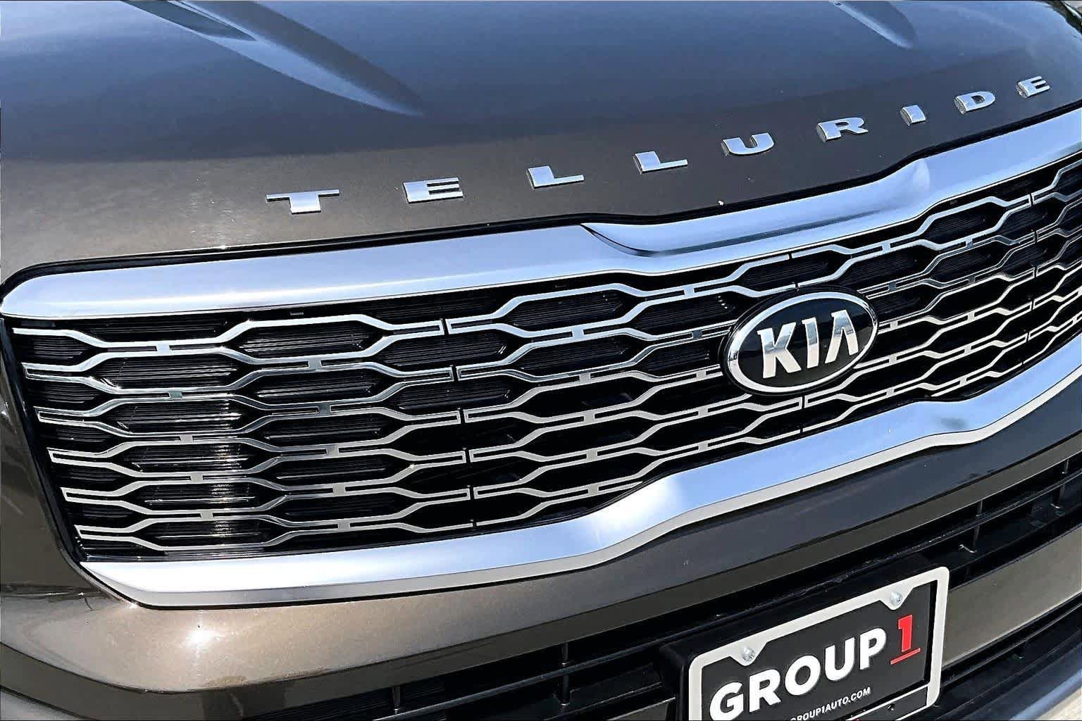 Used 2021 Kia Telluride EX w/ Towing Package FWD image 29