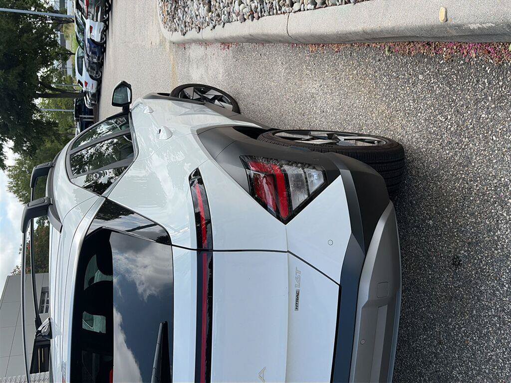 Used 2026 Hyundai Kona Limited AWD/4WD image 9