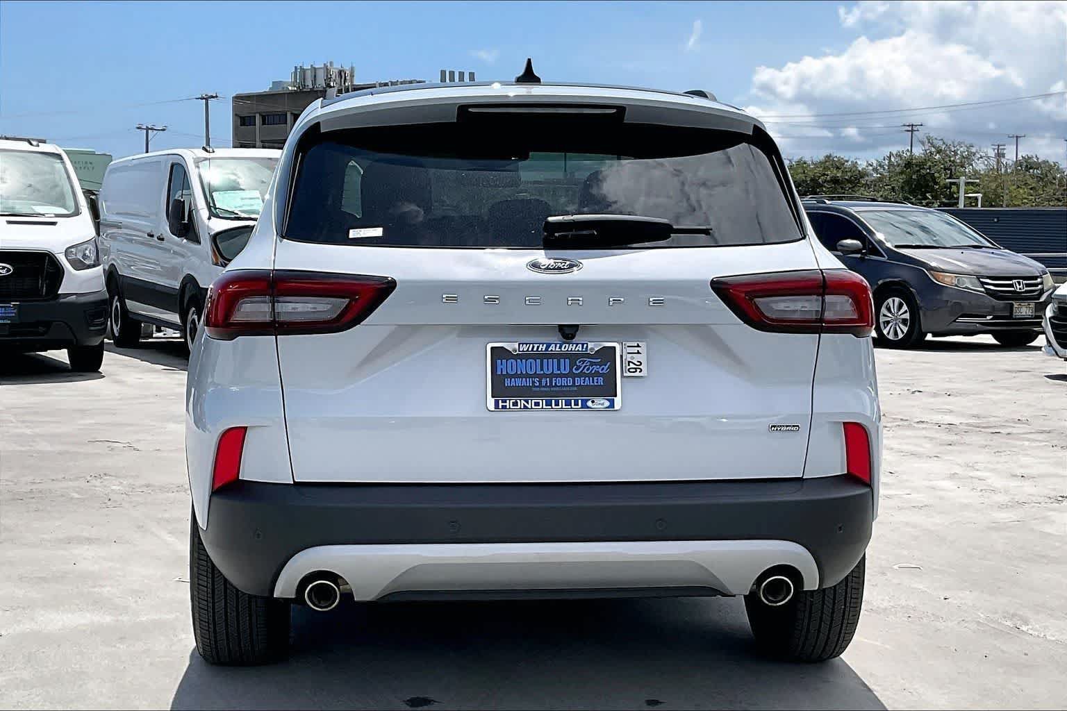 Used 2025 Ford Escape SE w/ PHEV Premium Package FWD image 5