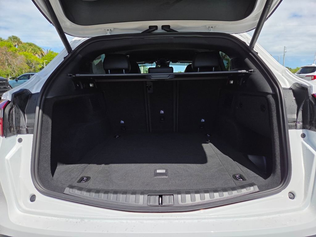 Used 2023 Alfa Romeo Stelvio Sprint image 15