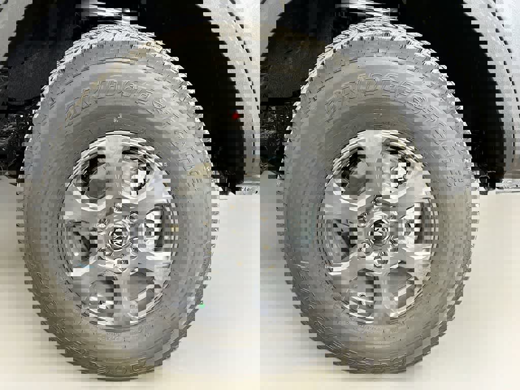 New 2025 Ford Bronco Big Bend image 8